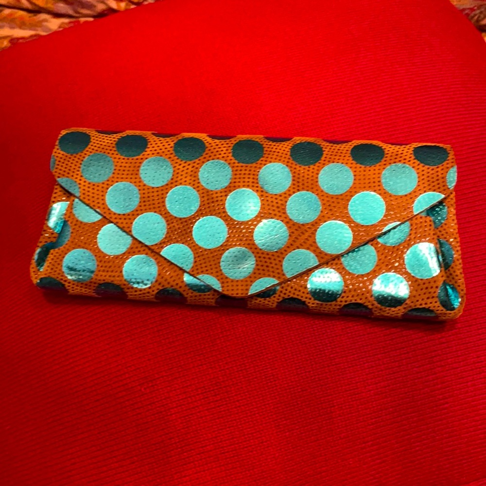 Carmine handcrafted leather wallet
